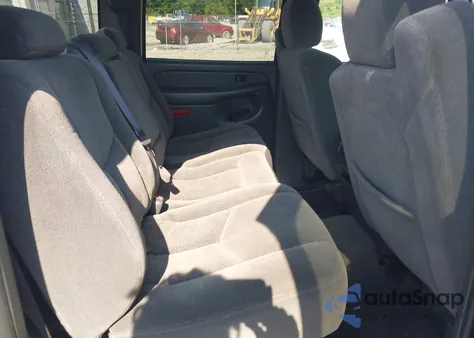 2004 Chevrolet Silverado 2500Hd Ls из США, поврежденный, VIN 1GCHC23U94F182997